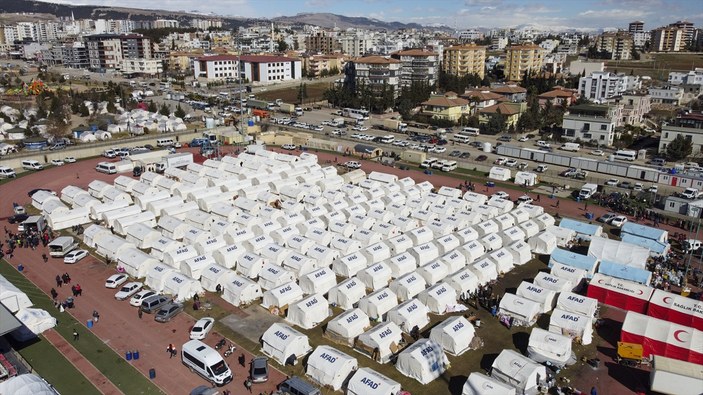 Adıyaman'da 5 bin depremzedeye barınma imkanı sağlanan çadır kent kuruldu
