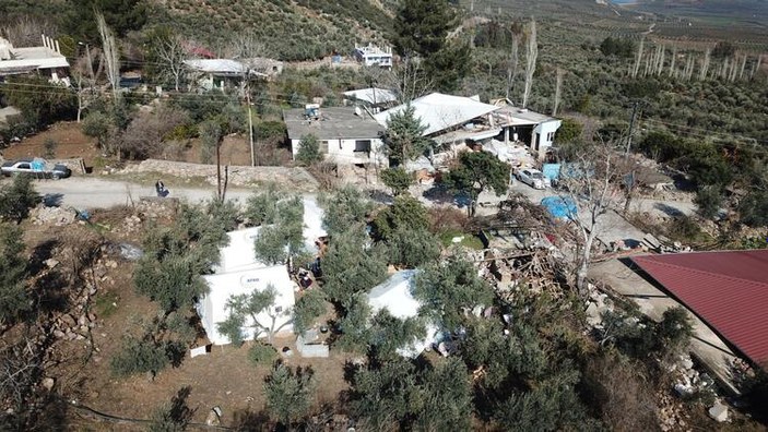 Kırıkhan'da deprem kayaları yuvarladı, köydeki 49 kişi can verdi