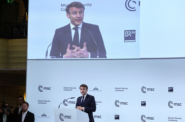 Macron: Avrupa kendisini savunmak istiyorsa silahlansın