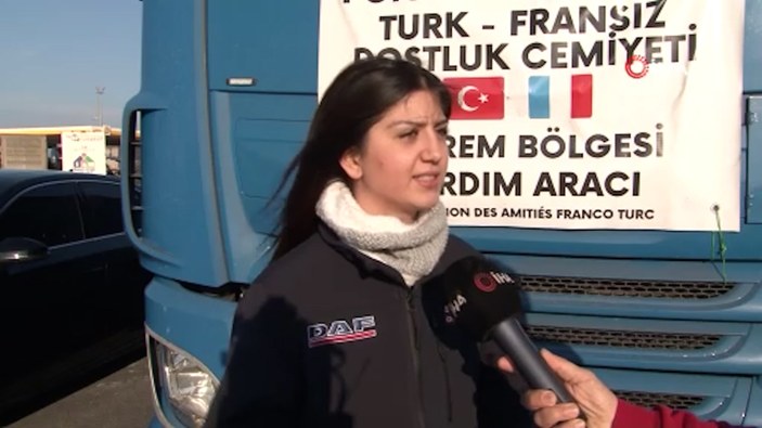 Yardım tırıyla Fransa'dan yola çıkan gurbetçi kadın Türkiye'ye ulaştı