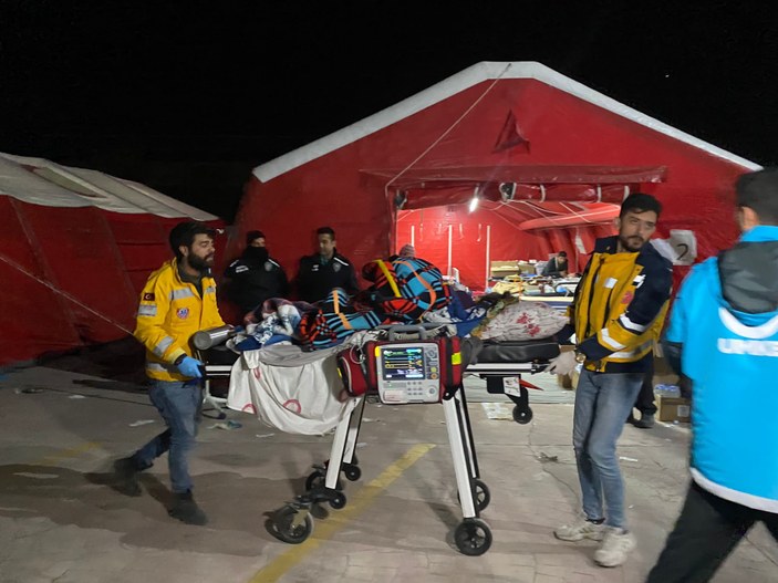 Hatay Mustafa Kemal Üniversitesi Hastanesi tedbir amaçlı tahliye ediliyor