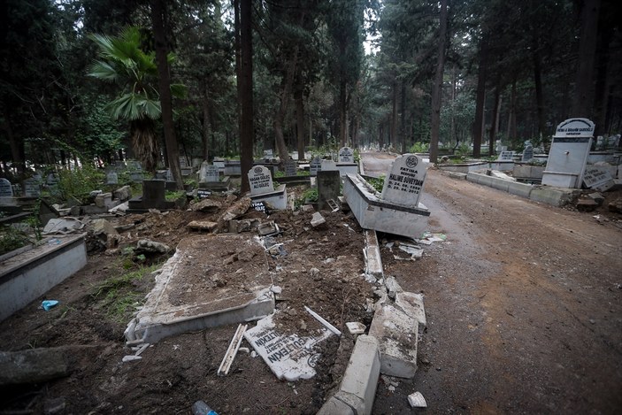 Tërmeti me qendër Hatay dëmtoi varrezat e Antakya Asri