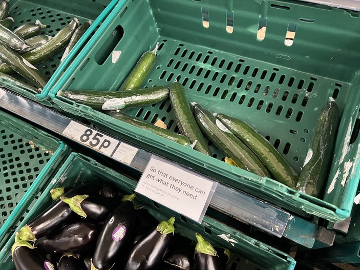 İngiltere'deki market zincirlerinde sebze ve meyve krizi